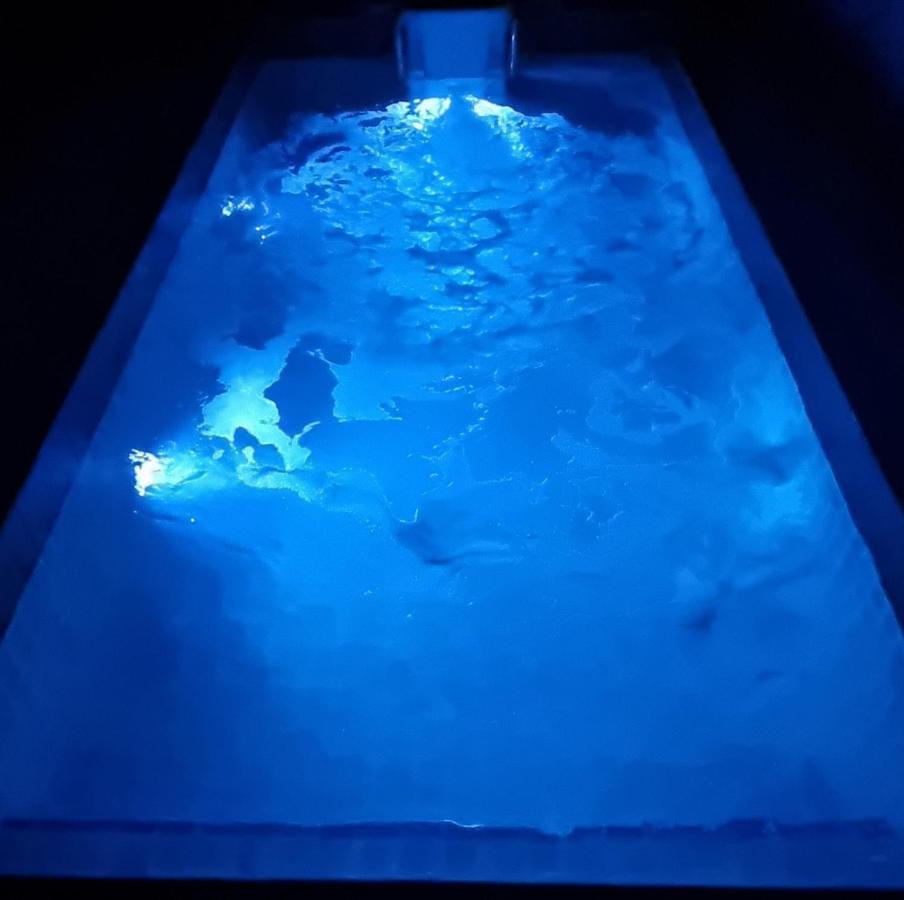 Jma Ferringhi Beach Hotel 바투 페링기 외부 사진